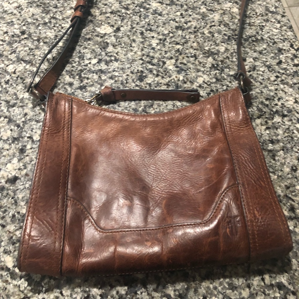 Frye Leather Purse, like new - Adjustable Strap